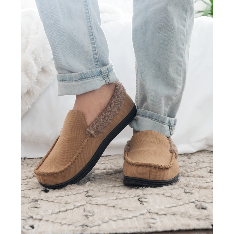 Isotoner Signature Men's Beige Lewis Moccasin with Fleece Lining Loafers