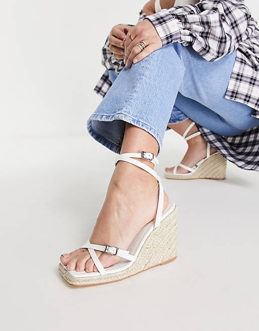 Topshop Women's White Wedge Sandal Ams341 Shr – Superdokan