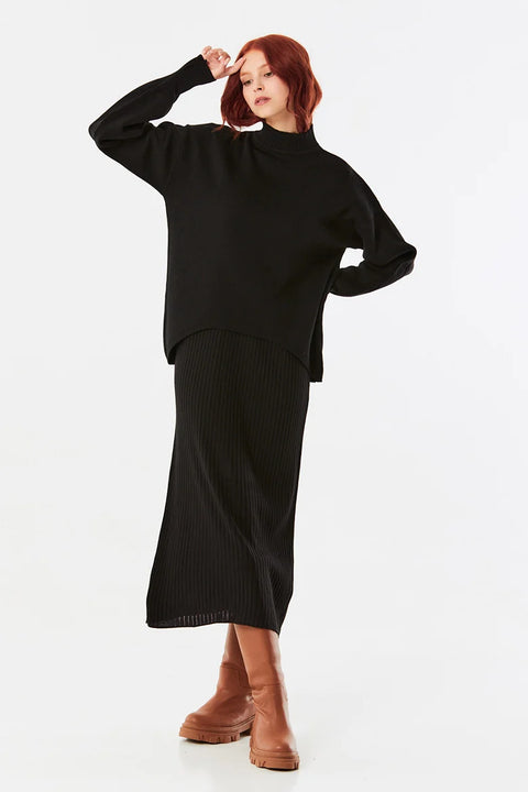 SD Moda Women's Black Straight Collar Balloon Sleeve Gilet Knitwear Set 178023(YZ87)
