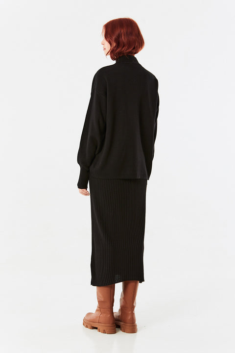SD Moda Women's Black Straight Collar Balloon Sleeve Gilet Knitwear Set 178023(YZ87)