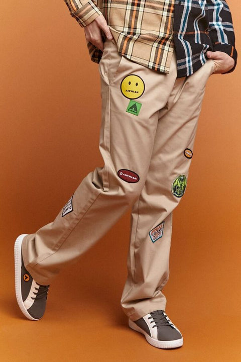 Forever 21 Men's Beige Air Walk Denim Stickers Accented Pant| Forever 21 In Lebanon