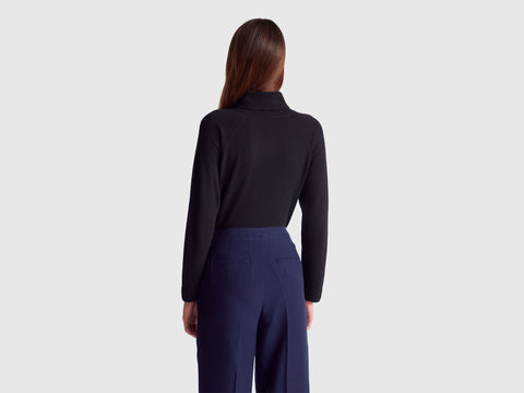 Dunmore Women's Black Cashmere Turtleneck Sweater | Dunmore In Lebanon