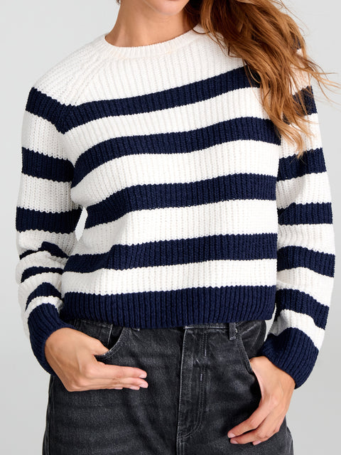 Sinsay Women's White & Navy Striped Knitted Sweater|Sinsay In Lebanon
