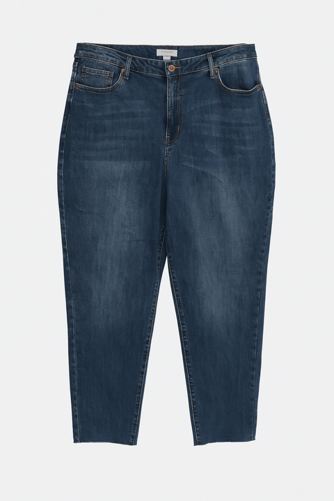 Forever 21 Women's Navy High Rise Plus Size Relaxed Fit Tapered Leg Jeans | Forever 21 In Lebanon