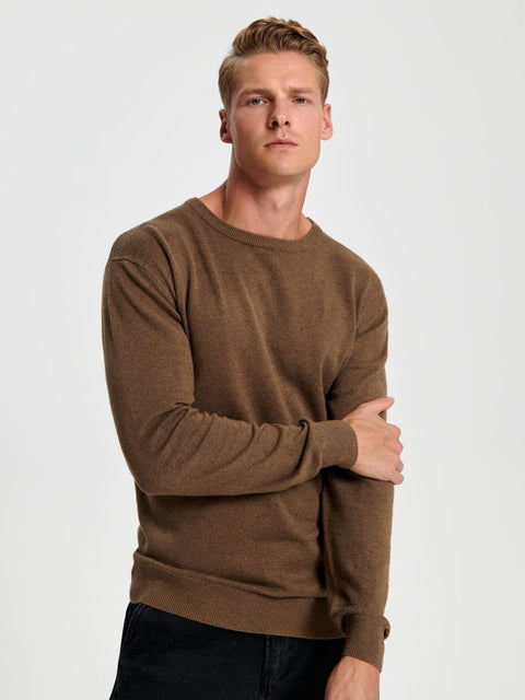 Sinsay Men's Brown Crew Neck Long Sleeve Sweatshirt |Sinsay In Lebanon