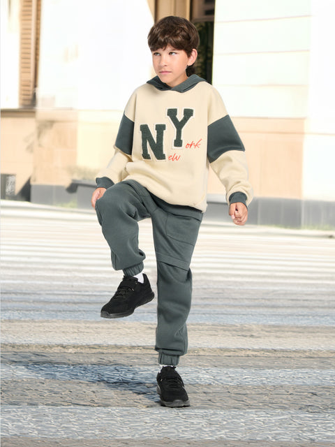 Sinsay Boy's Dark Green Sweatpants With Elastic Waistband | Sinsay In Lebanon