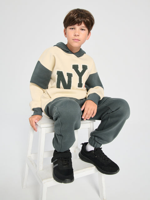 Sinsay Boy's Dark Green Sweatpants With Elastic Waistband | Sinsay In Lebanon