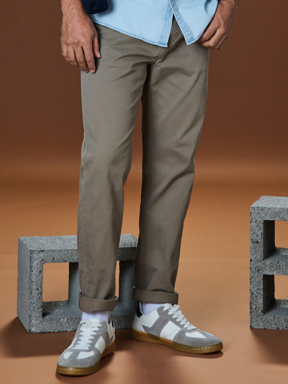 Sinsay Men's Khaki Regular Fit Trouser|Sinsay In Lebanon