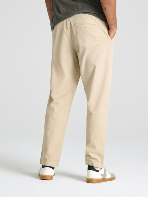 Sinsay Men's Beige Straight Fit Trousers | Sinsay In Lebanon