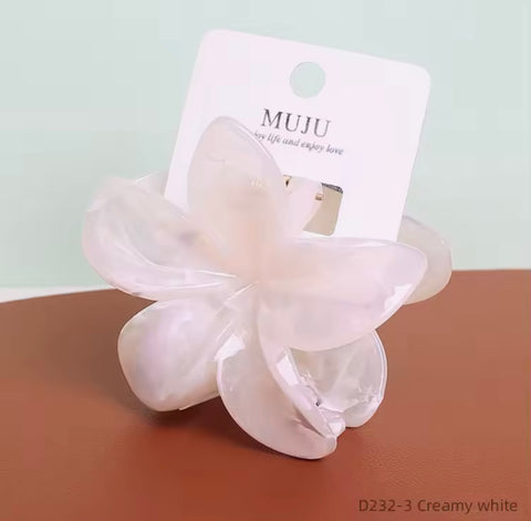 Muju Chroma Flower Hair Clips | Muju In Lebanon