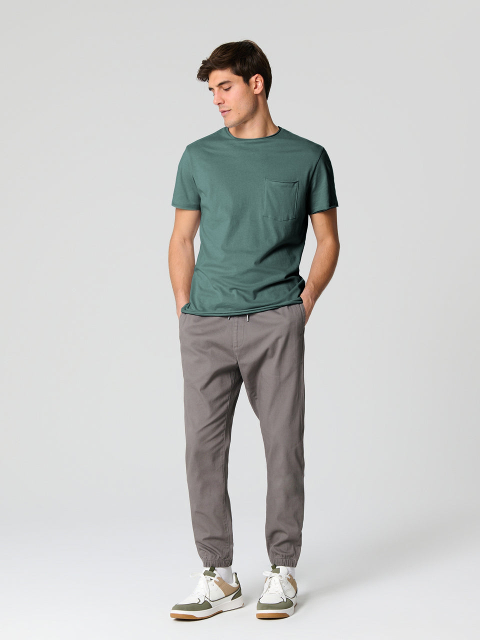 Sinsay Men's Dark Green Chest Pocket Short Sleeve T-Shirt | Sinsay In Lebanon