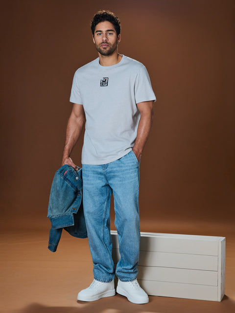 Sinsay Men's Light Grey Regular Short-sleeved T-shirt | Sinsay in Lebanon