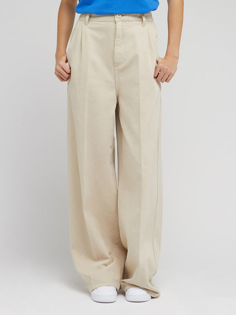 Lee Women's Beige Relaxed Chino Pants | Lee In Lebanon