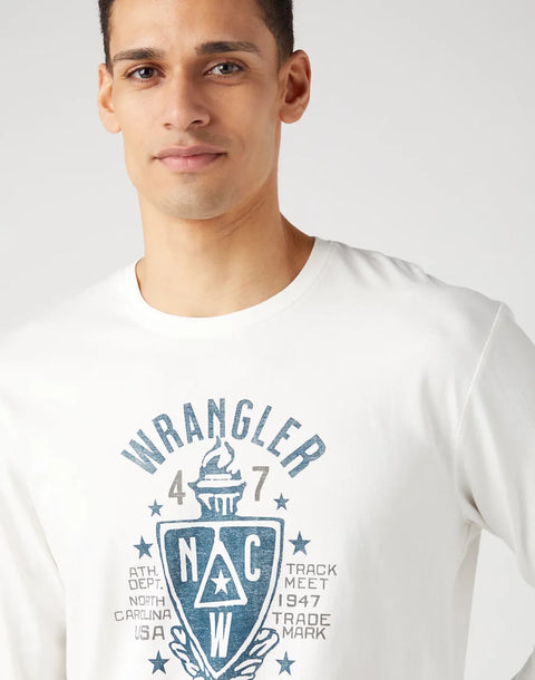 Wrangler Men's White Americana Tea Crew Neck Long Sleeve Blouse | Wrangler In Lebanon