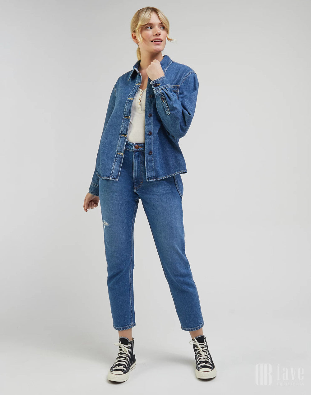 Lee Women's Mid Blue Denim Seasonal Button Down Shirt | Lee In Lebanon