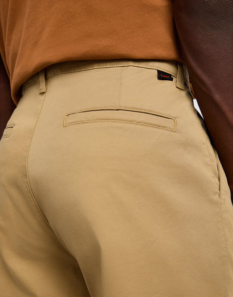 Leesures By Lee Men's Beige Relaxed Chino Pants | Lee In Lebanon