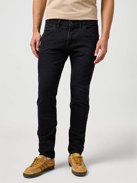 Wrangler Men's Black Skinny Bryson 813 Jeans | wrangler In Lebanon