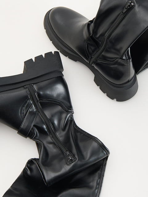 Reserved Women's Black High Boots With Buckles | Reserved In Lebanon