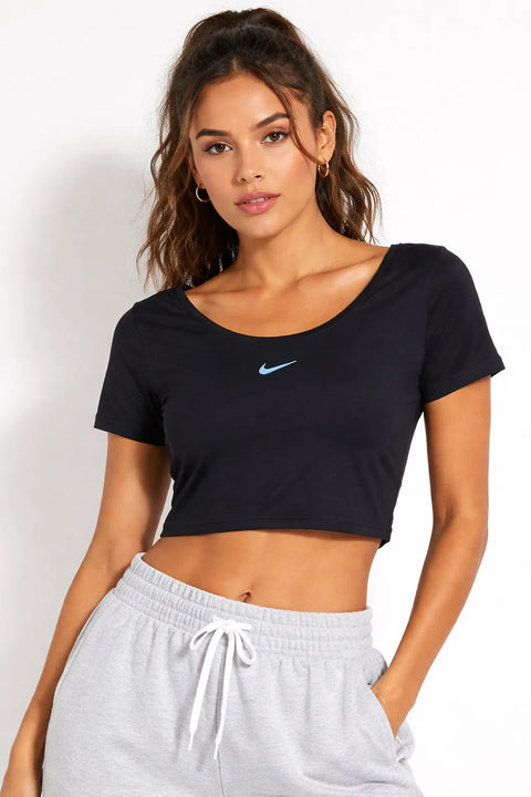 Nike Women's Black One Classic Dri-FIT Short-Sleeve Cropped Twist-Back  Crop Top | Nike in Lebanon