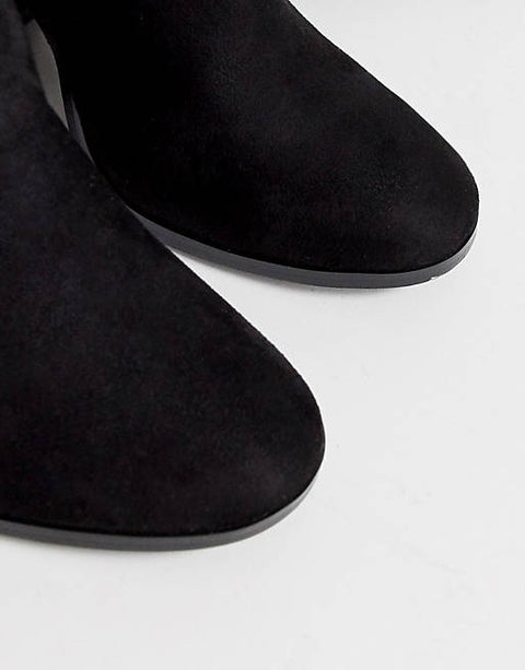 ASOS Design  Women's Black Boot ANS109