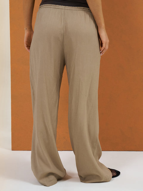 Sinsay Women's Beige Viscose Pants | Sinsay in Lebanon