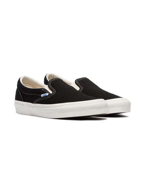 Vans Men's Black Classic Slip-On Sneakers | Vans In Lebanon