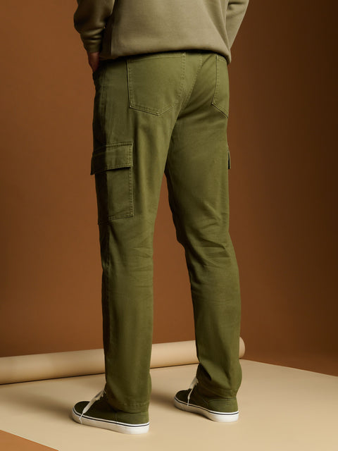 Sinsay Men's Khaki Green Cargo Trouser | Sinsay In Lebanon