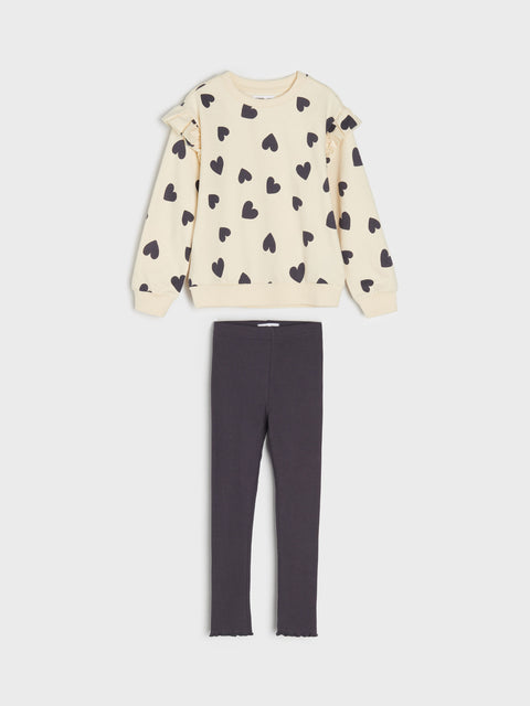 Sinsay Girl's Beige Sweatshirt And Leggings Set | Sinsay In Lebanon