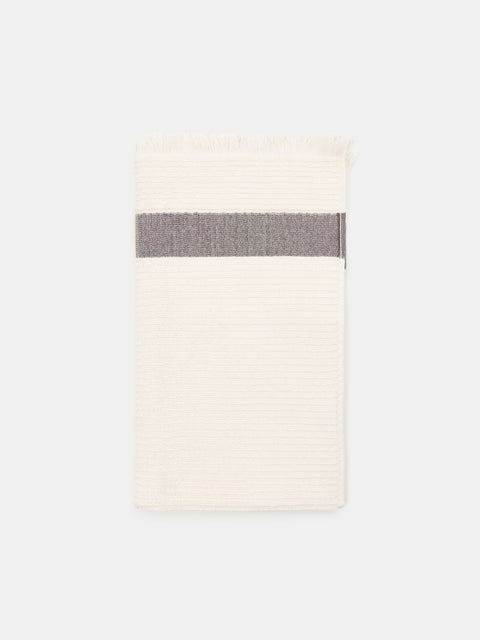 Sinsay White 50 cm x 90 cm Towel | Sinsay In Lebanon