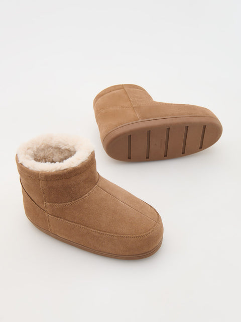 Reserved Women's Brown Leather Platform Snow Boots | Reserved In Lebanon