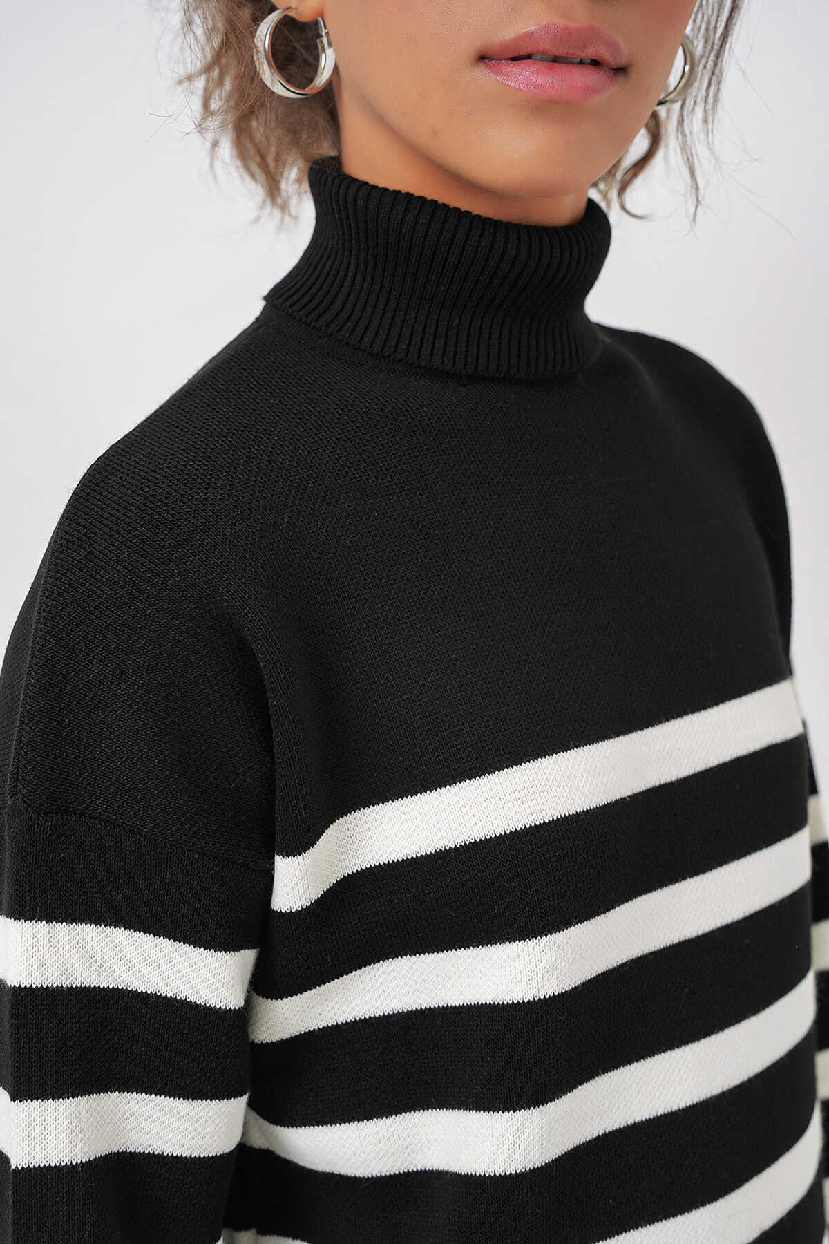 Big Dart Women's Black & White Stripped Turtle Neck Rib Knitted Dress | Big Dart In Lebanon