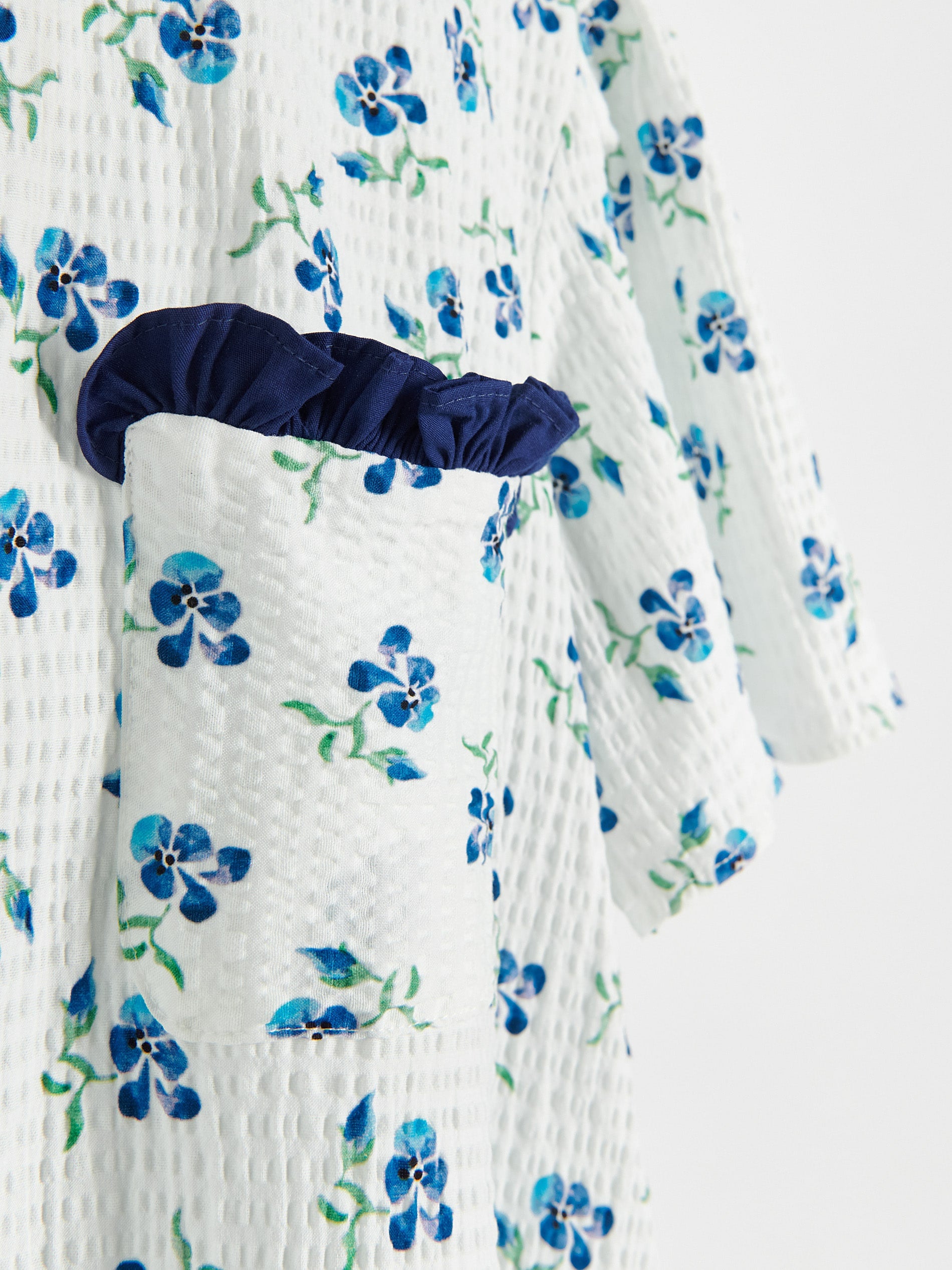 Reserved Women's White Floral Shirt With Contrasting Ruffle Details | Reserved In Lebanon