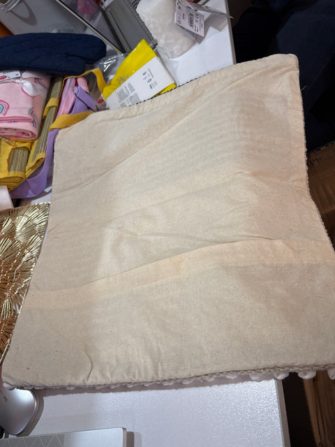 Sinsay Beige 45 cm x 45 cm Pillowcase  | Sinsay in Lebanon