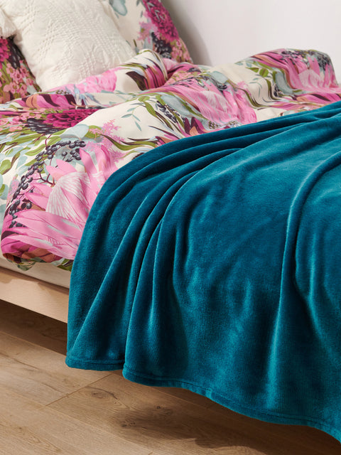 Sinsay Dark Turquoise 130x160 With Winter Motif Blanket | Sinsay In Lebanon