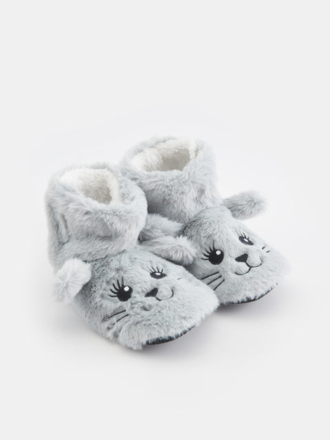 Pair of gray cat-shaped slippers on a white background