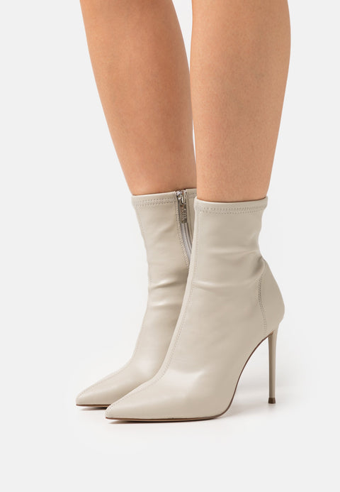 Steve Madden Women's Greige Leather Vanya Boots | Steve Madden in Lebanon