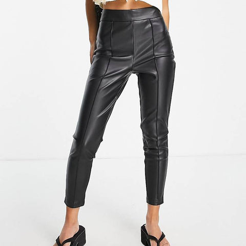 Asos Design Women's Black Jeans ANF531 (LR81)