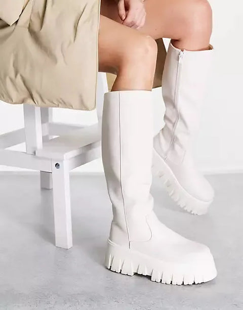 Asos Design Women's Off White Boots ANS577
