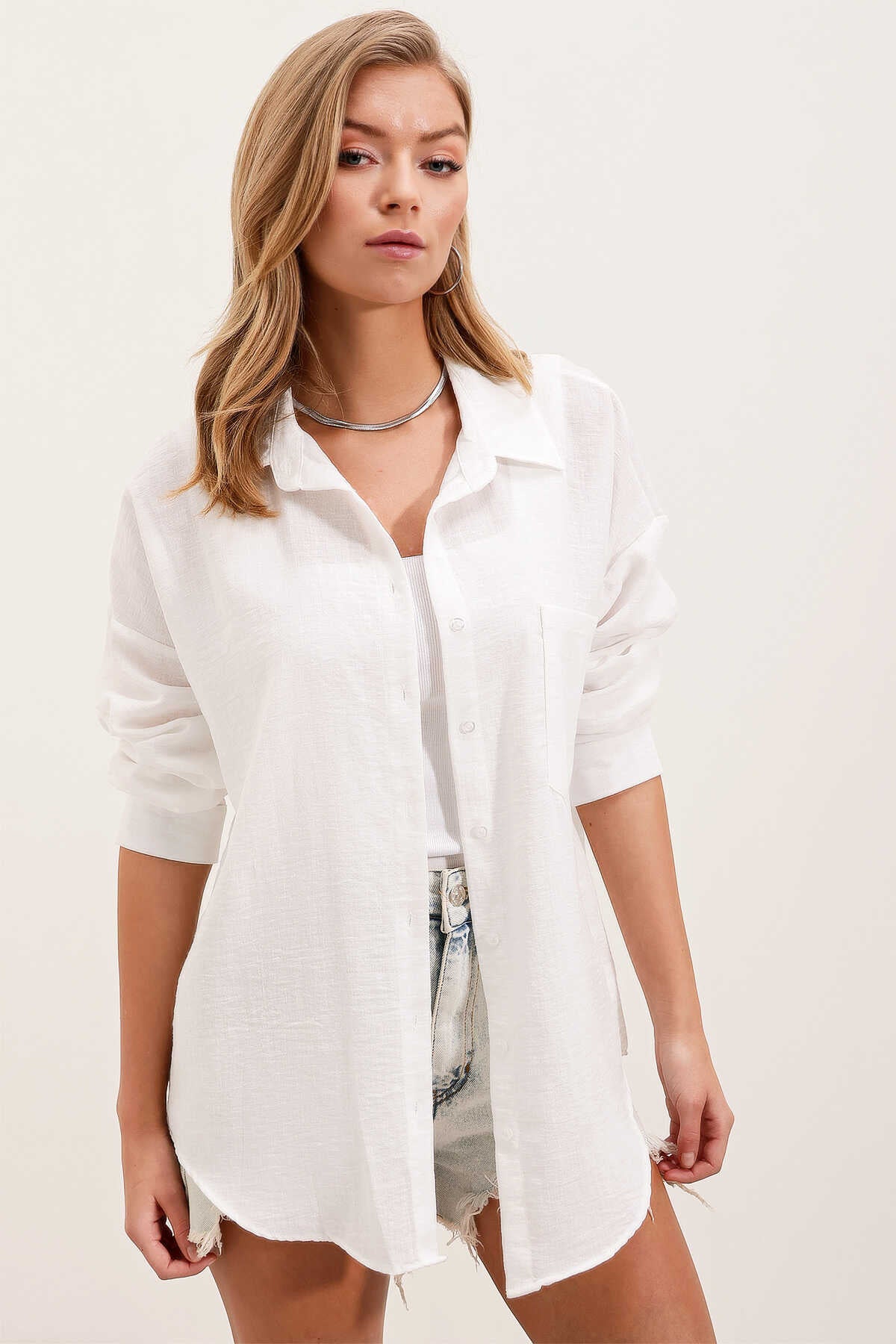 Big Dart Women's White Long Sleeve Shirt | Big Dart In Lebanon