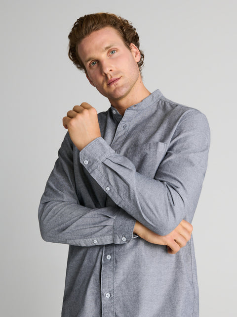 Sinsay Men's Dark Grey Stand Up Collar Shirt | Sinsay in lebanon
