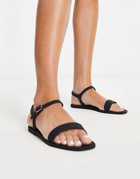 Truffle Collection Women's Black Sandal 101185213  AMS127