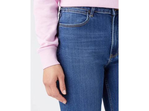 Wrangler Women's Blue Straight Stretch Jeans | Wrangler In Lebanon