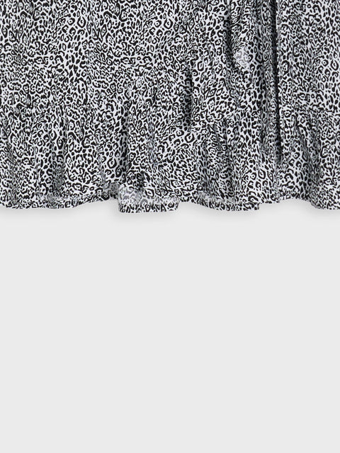 Sinsay Women's Black/White Leopard Print Mini Skirt | Sinsay In Lebanon