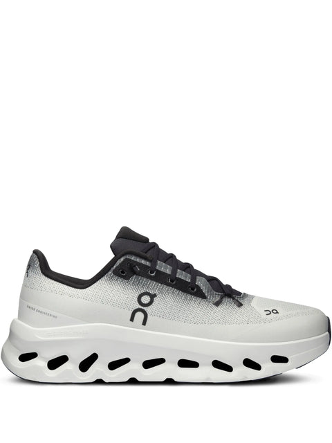 On Cloud Men's White & Black Cloudtilt Sneakers |On Cloud In Lebanon