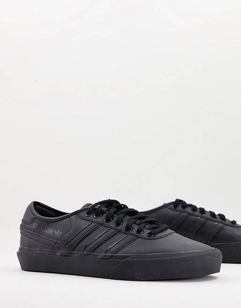 Adidas Men's Black Sneaker  101355077 AMS24 shr