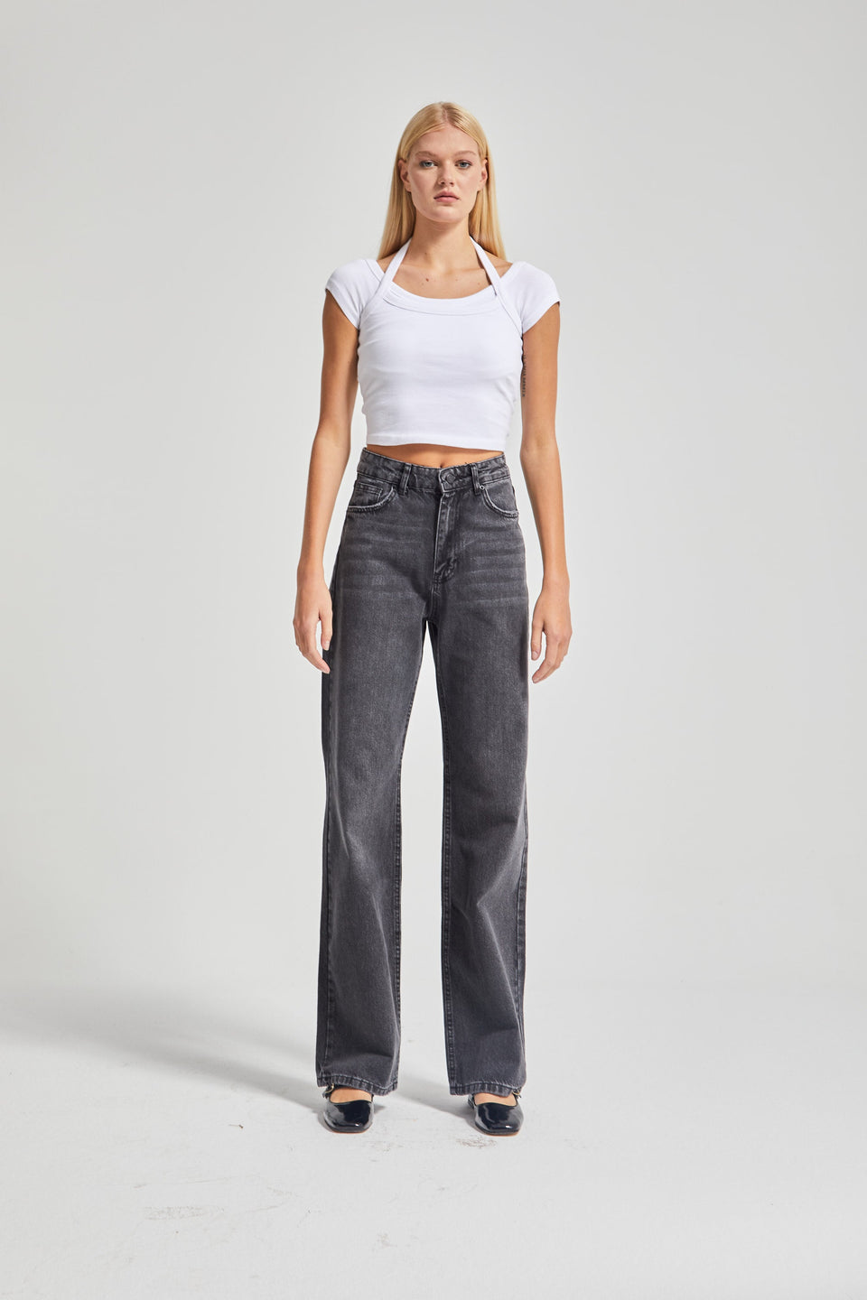 It's Basic Women Dark Gray Straight Fit Jeans 2478