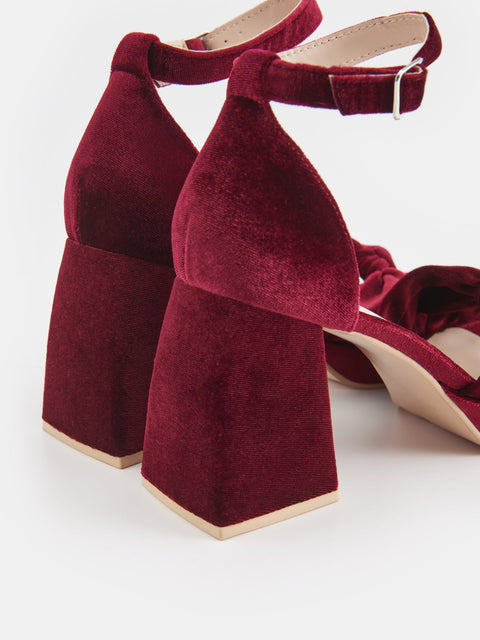 Sinsay Women's Burgundy Velvet Block Heels Sandal | Sinsay In Lebanon