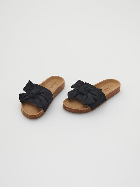 Reserved Women's Black Flip-flop Slipper With A Bow | Reserved In Lebanon
