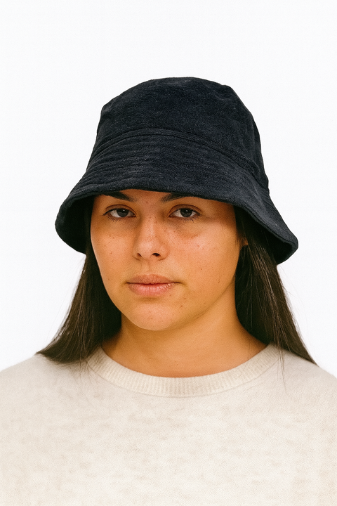 Forever 21 Women's Fabric Black Bucket Hat | Forever 21 In Lebanon