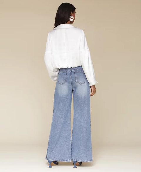 Avec Les Filles Women's White Cropped Bubble-Sleeve Shirt | Avec Les Filles In Lebanon